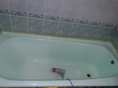 Реставрация старой чугунной ванны в Киеве